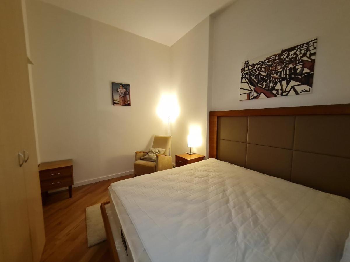 Astronomical Clock Apartments Прага Екстериор снимка